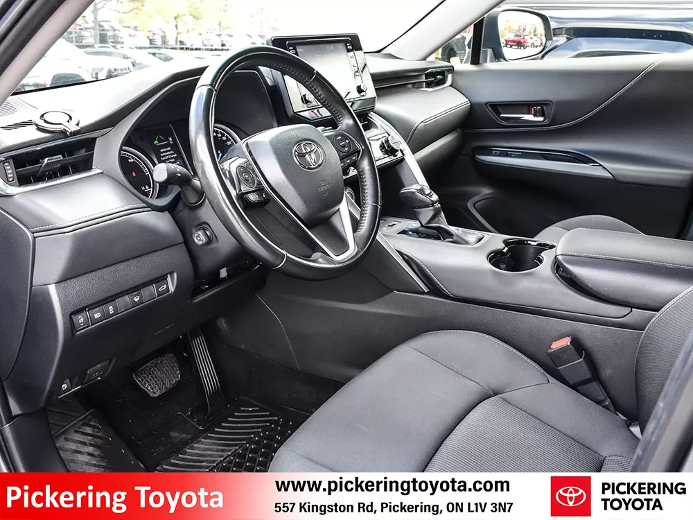 2022 Toyota Venza LE